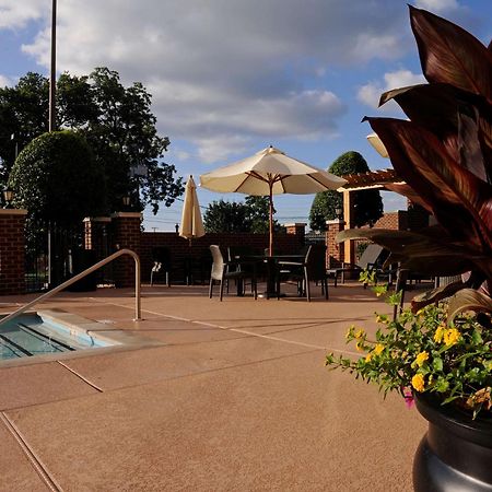 Hampton Inn & Suites Nashville-Vanderbilt-Elliston Place Dış mekan fotoğraf