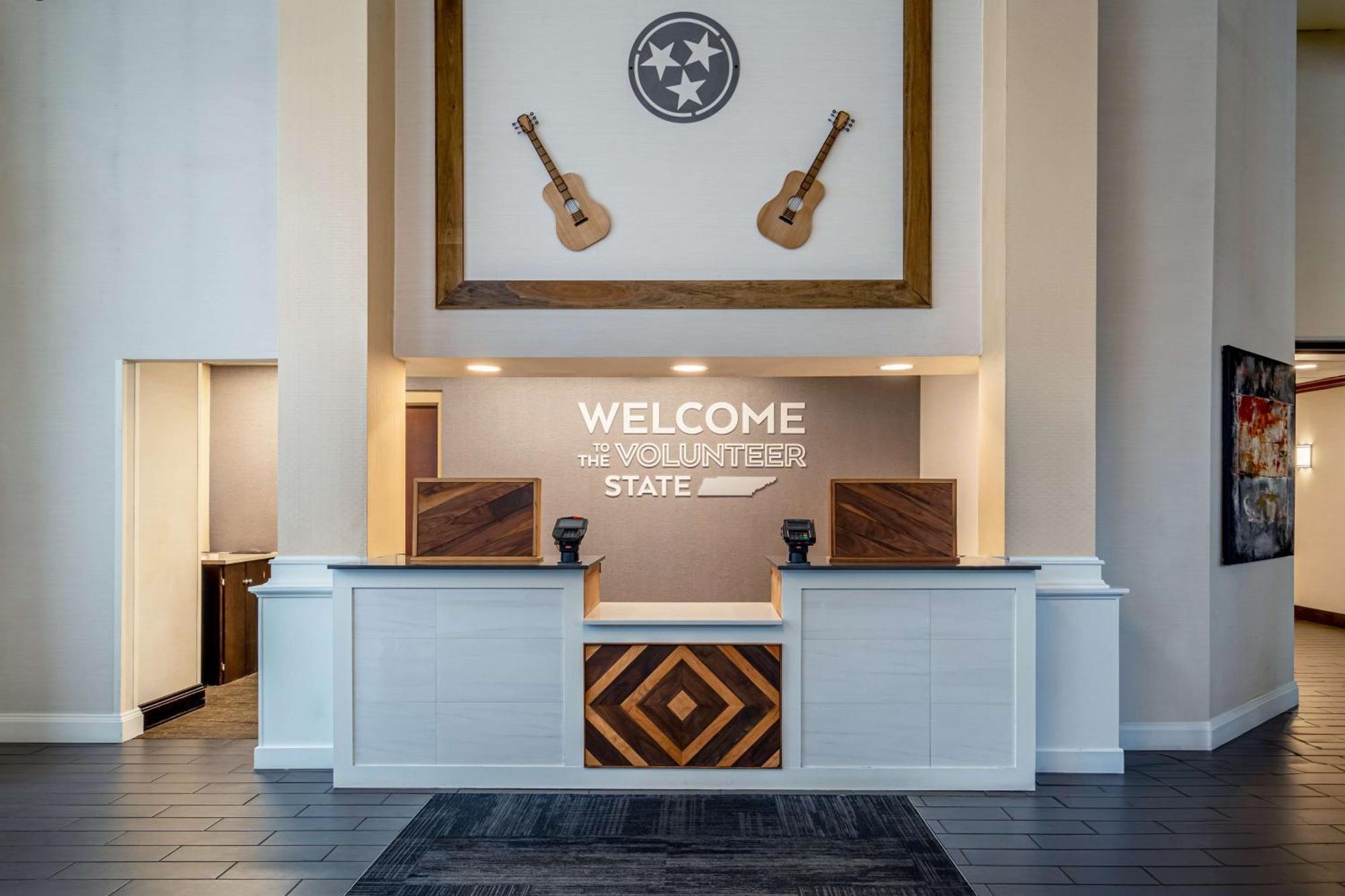 Hampton Inn & Suites Nashville-Vanderbilt-Elliston Place Dış mekan fotoğraf